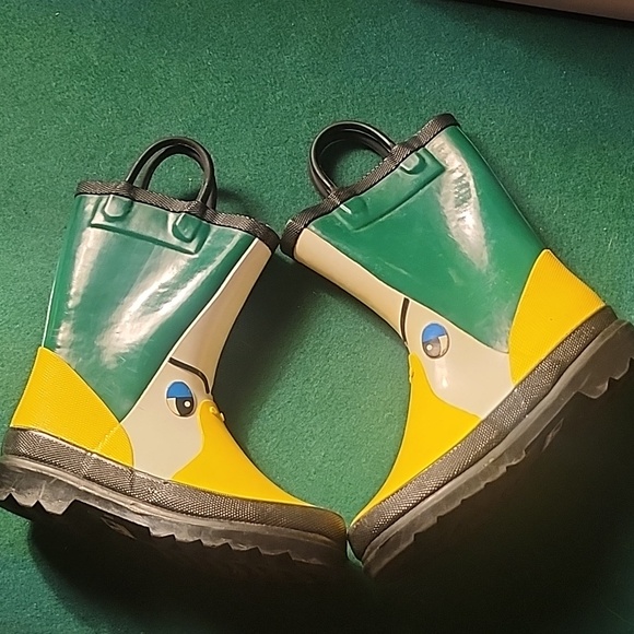 Cute little duck rain boots - Picture 4 of 4